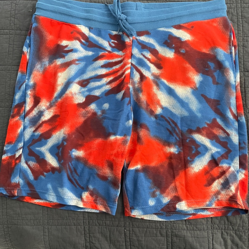 No Boundaries Athletic Blue and Red Shorts Dynamic Design